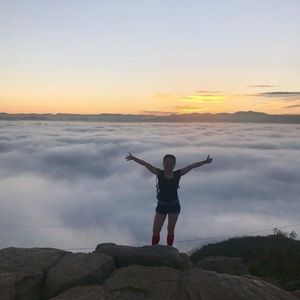 Meet your Posher, Mhel